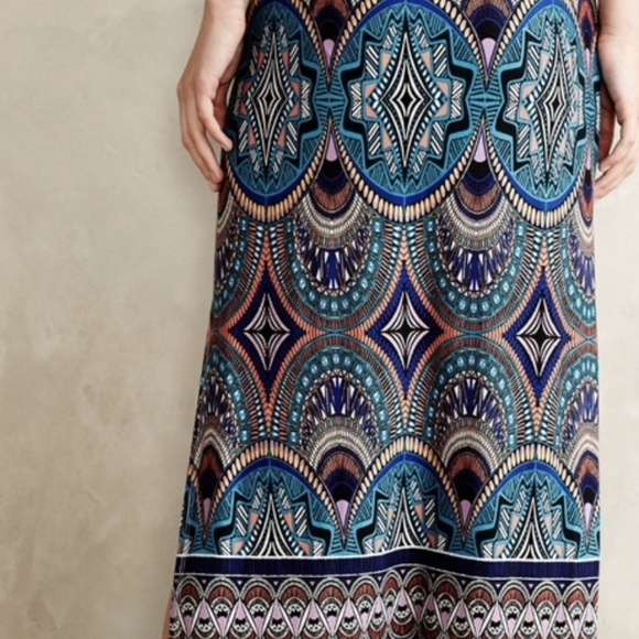 ANTHROPOLOGIE Maeve Crystallism maxi slit skirt Rayon Geometric Patten Size.6 - Picture 3 of 7